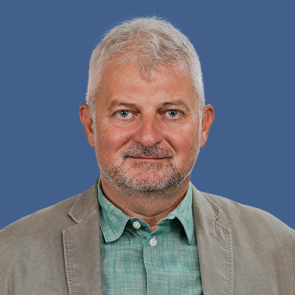 andrej vckovski